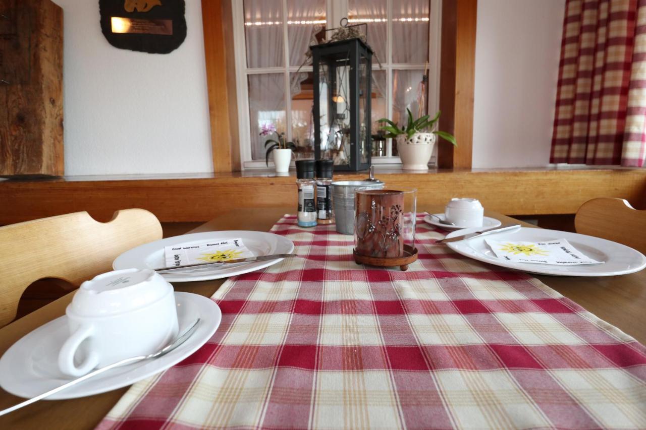 Hoehenpension Glashuette Bed&Breakfast Fruehstueckspension Hotel Garni Bonndorf im Schwarzwald Esterno foto